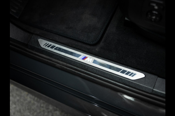 BMW X5 xDrive50e Prachtig uitgevoerde X5 50e Dravit Grau, spoiler pakket M-look Z.G.A.N