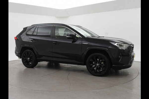 Toyota RAV4 2.5 HYBRID 218 PK AUT. BLACK EDITION + 19 INCH | ADAPTIVE CRUISE | CAMERA | STUUR/STOELVERWARMING