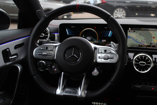 Mercedes-Benz CLA-Klasse Shooting Brake AMG 45 S 4MATIC+ Premium Plus 52.438 km! / Panoramadak / 360Camera / Sportuitlaat / Schaalstoelen / Burmester / DAB / Dodehoek / Matrix LED / Memory seats / Navigatie