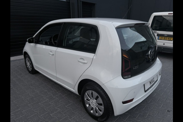 Volkswagen up! 1.0|65PK|Cruise|Camera|Stoel verw|Lane assist|MF stuur|Bluetooth|DAB|PDC|1e eigenaar|Dealer onderhouden|
