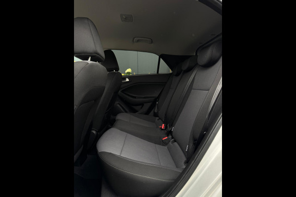Hyundai i20 1.2 i-Motion LAGE KMSTAND|AIRCO|CR CONTROL|ELEK PAKKET