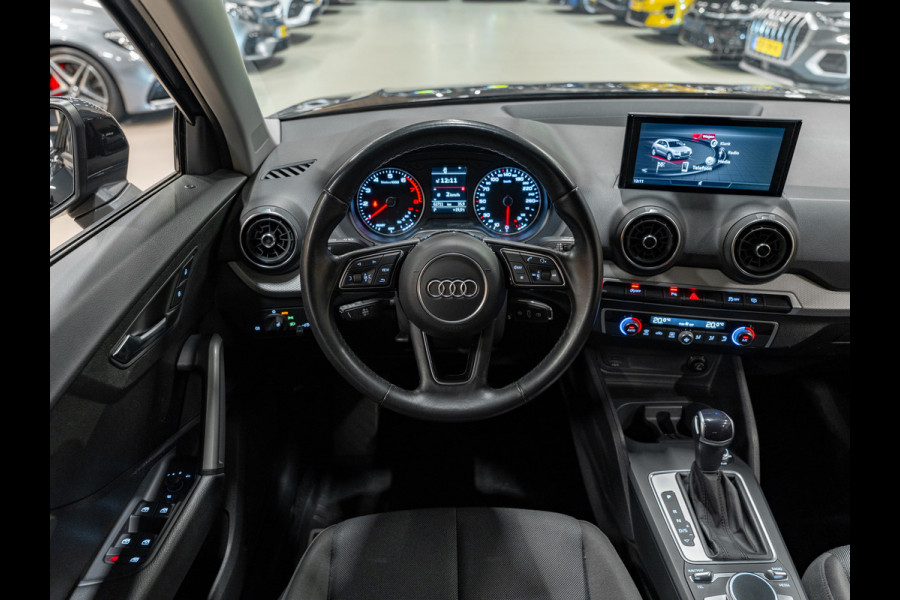 Audi Q2 35 TFSI 150PK S-Tronic Pro Line, Navi, Apple Carplay, Cruise, Clima, PDC, Multistuur, Voll Onderhoud