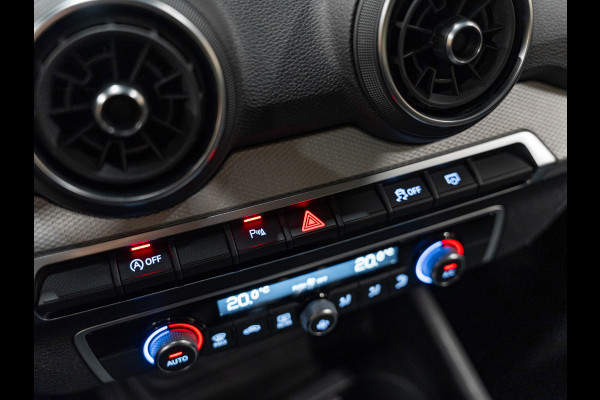 Audi Q2 35 TFSI 150PK S-Tronic Pro Line, Navi, Apple Carplay, Cruise, Clima, PDC, Multistuur, Voll Onderhoud