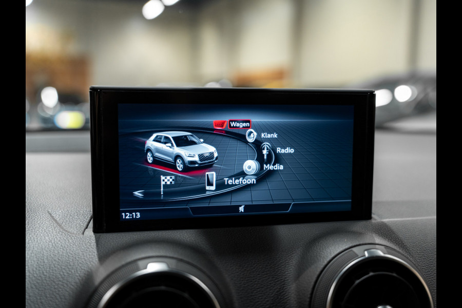 Audi Q2 35 TFSI 150PK S-Tronic Pro Line, Navi, Apple Carplay, Cruise, Clima, PDC, Multistuur, Voll Onderhoud