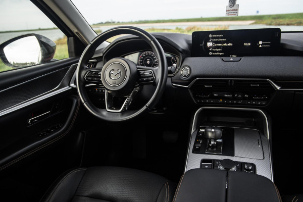 Mazda CX-60 2.5 e-SkyActiv PHEV Homura / STOELVERWARMING + KOELING / CARPLAY / ADAPTIVE CRUISE