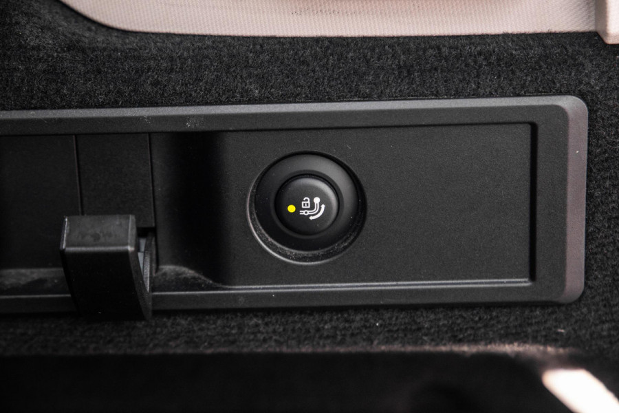 BMW 3 Serie Touring 320e LED / DEALER ONDERHOUDEN / CAMERA / CARPLAY / TREKHAAK