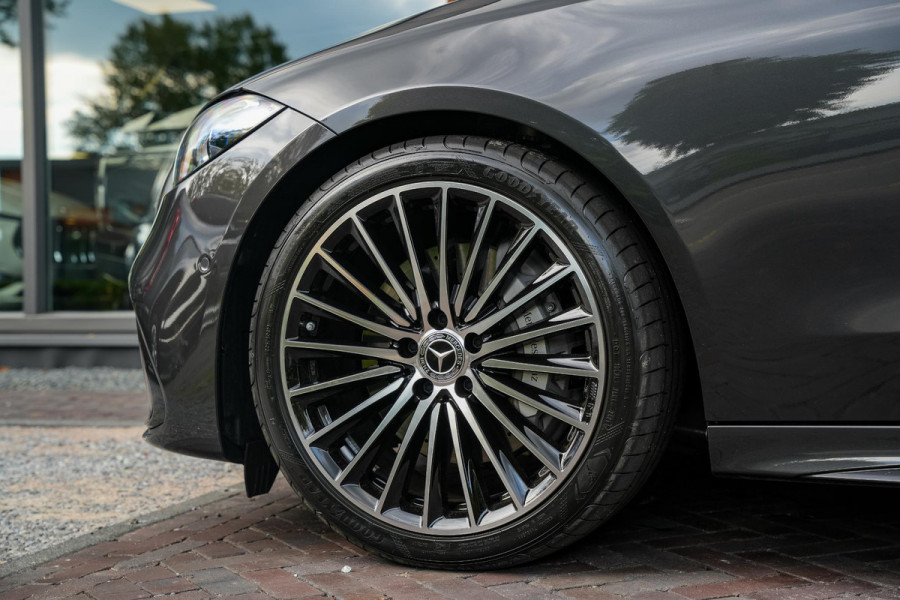 Mercedes-Benz C-Klasse 180 Business Solution AMG Adaptieve Cruise Ambient Stuurverw. 360 Camera 19''LM