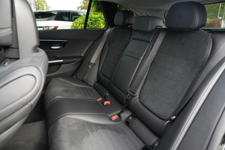 Mercedes-Benz C-Klasse 180 Business Solution AMG Adaptieve Cruise Ambient Stuurverw. 360 Camera 19''LM