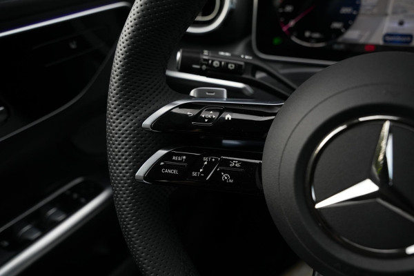 Mercedes-Benz C-Klasse 180 Business Solution AMG Adaptieve Cruise Ambient Stuurverw. 360 Camera 19''LM