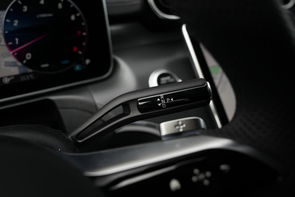Mercedes-Benz C-Klasse 180 Business Solution AMG Adaptieve Cruise Ambient Stuurverw. 360 Camera 19''LM