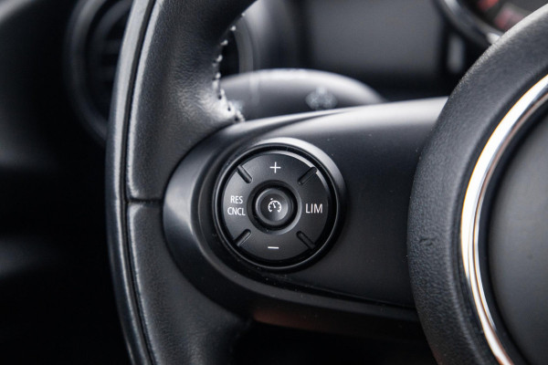 MINI 5-deurs 1.5 One Chili AIRCO / 5 DEURS / GREY / PERFECT ONDERHOUDEN / BENZINE