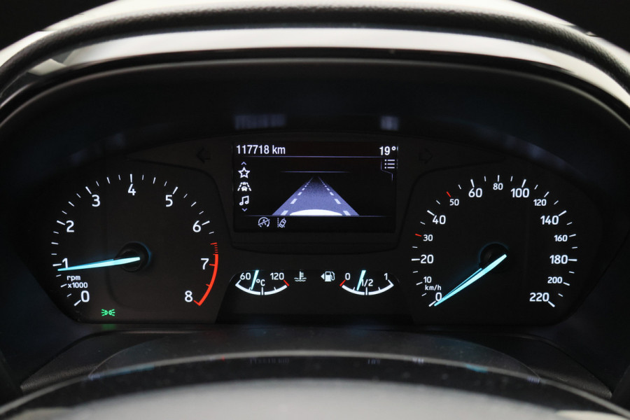 Ford Fiesta 1.1 Trend Apple Carplay, DAB, Trekhaak, Lane Assist, PDC