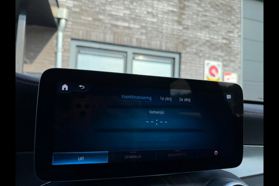 Mercedes-Benz GLC Coupé 300e 4MATIC Premium | 1E EIGENAAR | 3/6/12MND GARANTIE |  BTW | AUTOMAAT | CRUISE | DAB | LED | CAMERA | SFEERVERLICHTING | CARPLAY | NAVI |