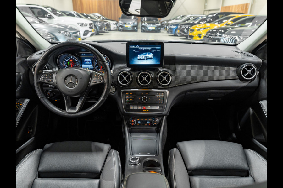 Mercedes-Benz GLA 200 AMG AUT, Facelift, Voll Led, Navi, Leder, Camera, Cruise, Clima, Private Glas, PDC, Voll Onderhouden