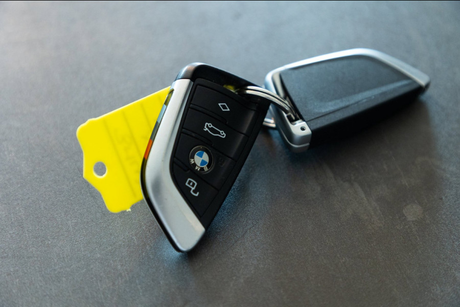 BMW X3 XDrive30e M-Sport Soh 92% I 20inch I Panoramadak I Laser Led I HiFi I NL Auto I NAP I CarPlay I Android