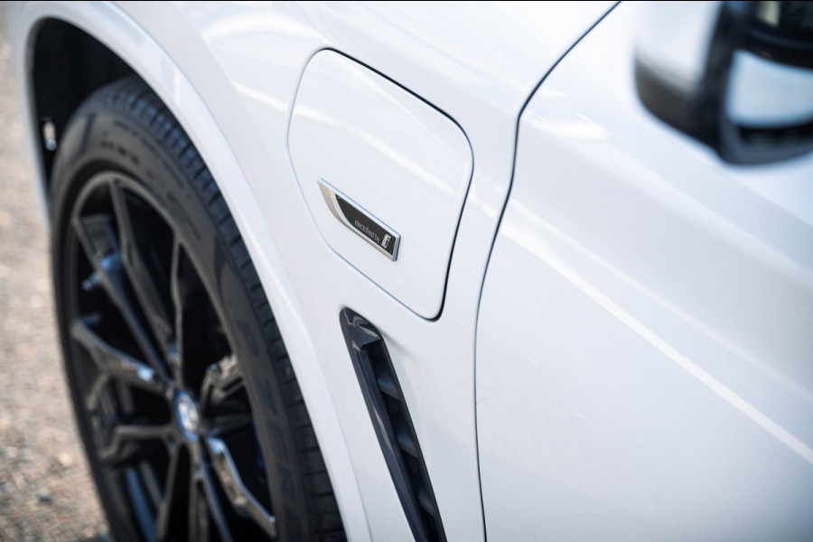 BMW X3 XDrive30e M-Sport Soh 92% I 20inch I Panoramadak I Laser Led I HiFi I NL Auto I NAP I CarPlay I Android