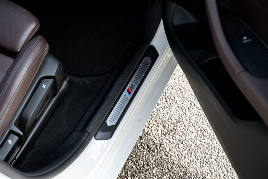 BMW X3 XDrive30e M-Sport Soh 92% I 20inch I Panoramadak I Laser Led I HiFi I NL Auto I NAP I CarPlay I Android