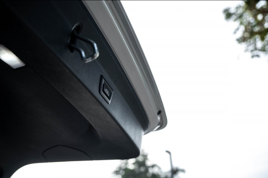 BMW X3 XDrive30e M-Sport Soh 92% I 20inch I Panoramadak I Laser Led I HiFi I NL Auto I NAP I CarPlay I Android