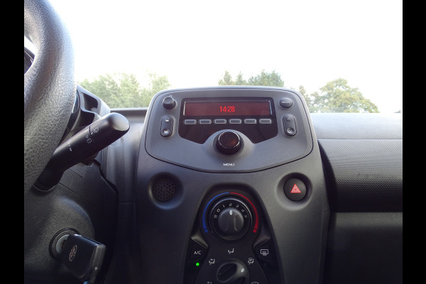 Toyota Aygo 1.0 VVT-i x-fun