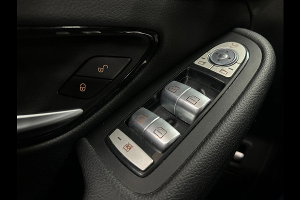 Mercedes-Benz C-Klasse Estate C200 Estate Avantgarde Automaat | LED|Trekhaak|Stoelverwarming|Navi|Camera|Elektrische Achterklep