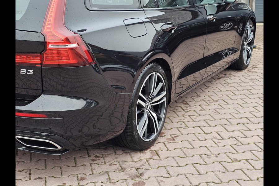 Volvo V60 2.0 B3 R-Design | LED | Trekhaak | Elek. bestuurdersstoel | Elek. achterklep | Leder | Keyless | ACC | Stoelverwarming |