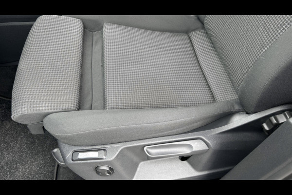 Volkswagen Caddy Cargo 1.5 TSI 115pk DSG Style Automaat / LED-koplampen/ afneembare trekhaak/ comfort stoelen/ app connect/ navigatie
