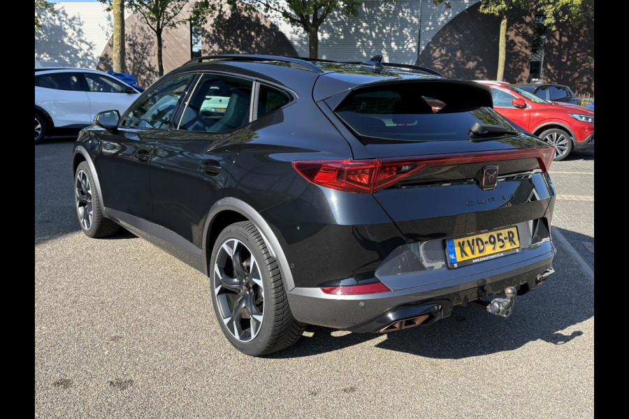 CUPRA Formentor 1.4 TSI e-Hybrid Essential VAN €30.900,- VOOR €28.877,- STOEL/STUUR VERWARMING | PANORAMA DAK | ELEKTRISCHE TREKHAAK | LEDEREN KUIPSTOELEN |