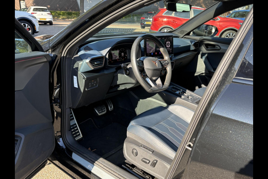 CUPRA Formentor 1.4 TSI e-Hybrid Essential VAN €30.900,- VOOR €28.877,- STOEL/STUUR VERWARMING | PANORAMA DAK | ELEKTRISCHE TREKHAAK | LEDEREN KUIPSTOELEN |