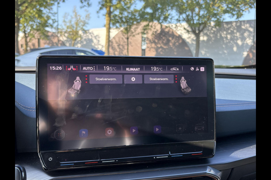 CUPRA Formentor 1.4 TSI e-Hybrid Essential VAN €30.900,- VOOR €28.877,- STOEL/STUUR VERWARMING | PANORAMA DAK | ELEKTRISCHE TREKHAAK | LEDEREN KUIPSTOELEN |