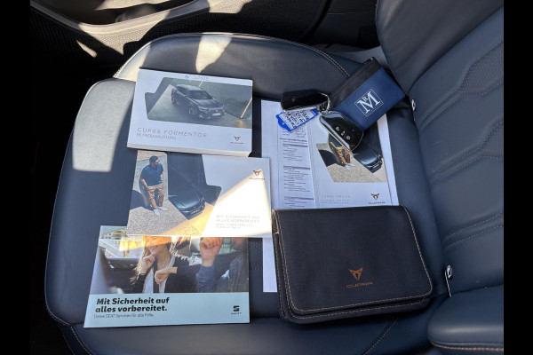 CUPRA Formentor 1.4 TSI e-Hybrid Essential VAN €30.900,- VOOR €28.877,- STOEL/STUUR VERWARMING | PANORAMA DAK | ELEKTRISCHE TREKHAAK | LEDEREN KUIPSTOELEN |