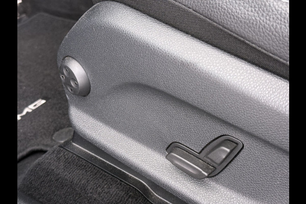 Mercedes-Benz GLC 220 d 4MATIC AMG line | Trekhaak Comand