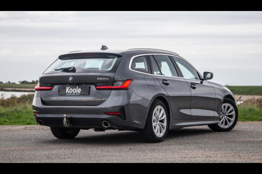 BMW 3 Serie Touring 320e LED / DEALER ONDERHOUDEN / CAMERA / CARPLAY / TREKHAAK