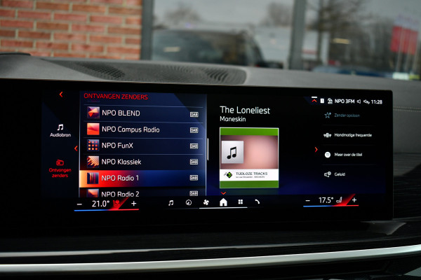 BMW X5 xDrive50e M-Sport Skylounge Comf-stoel ACC 360 HUD H/K 22inch