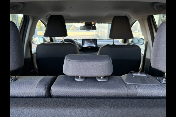 Toyota Yaris 1.5 VVT-i 125pk Business Plus LED/HUD/KEYLESS/CAMERA/WINTERPACK/ADAPT.CRUISE