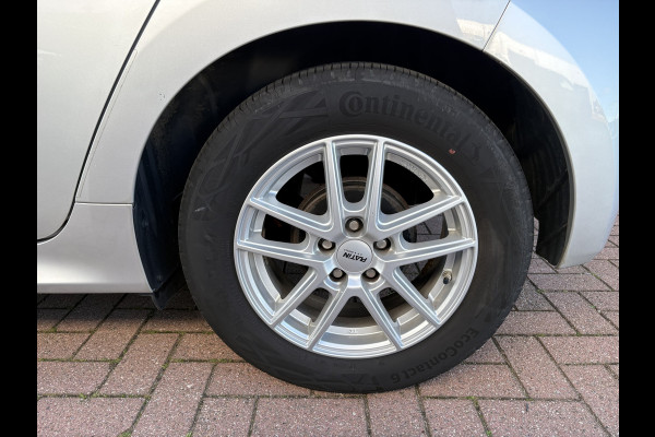 Toyota Yaris 1.5 VVT-i 125pk Business Plus LED/HUD/KEYLESS/CAMERA/WINTERPACK/ADAPT.CRUISE