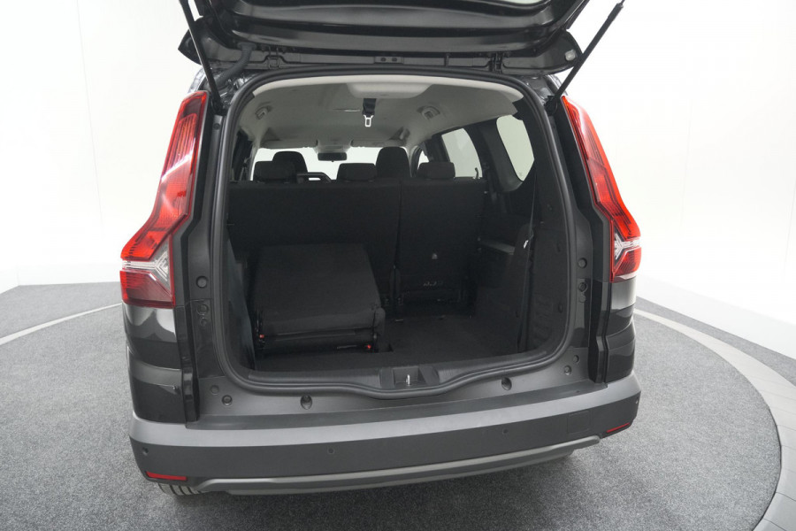 Dacia Jogger TCe 110 Extreme | 7 Zitplaatsen | Camera | Dodehoekdetectie | Stoelverwarming | Apple Carplay