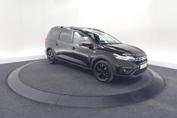 Dacia Jogger TCe 110 Extreme | 7 Zitplaatsen | Camera | Dodehoekdetectie | Stoelverwarming | Apple Carplay