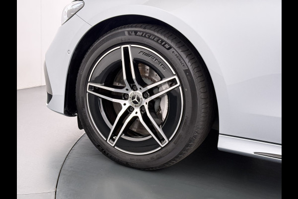 Mercedes-Benz E-Klasse Estate E 300 e Estate AMG Line | Pano Burmester Trekhaak Memory