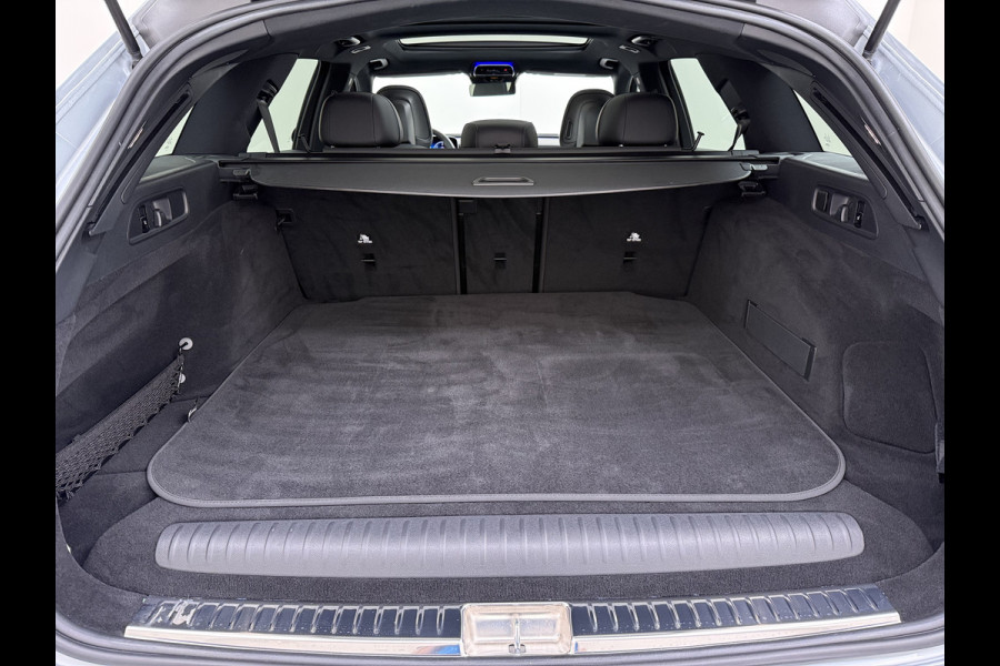 Mercedes-Benz E-Klasse Estate E 300 e Estate AMG Line | Pano Burmester Trekhaak Memory