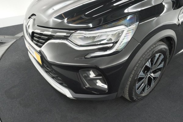 Renault Captur 1.6 E-Tech full hybrid 145 techno | Panoramadak | Camera | Adaptieve Cruise Control | 9.3 Inch Groot Scherm