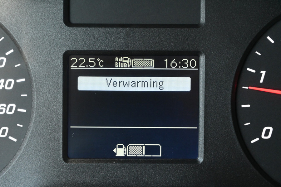 Mercedes-Benz Sprinter 315 CDI L2H1 RWD Geveerde stoel, Standkachel, Trekhaak