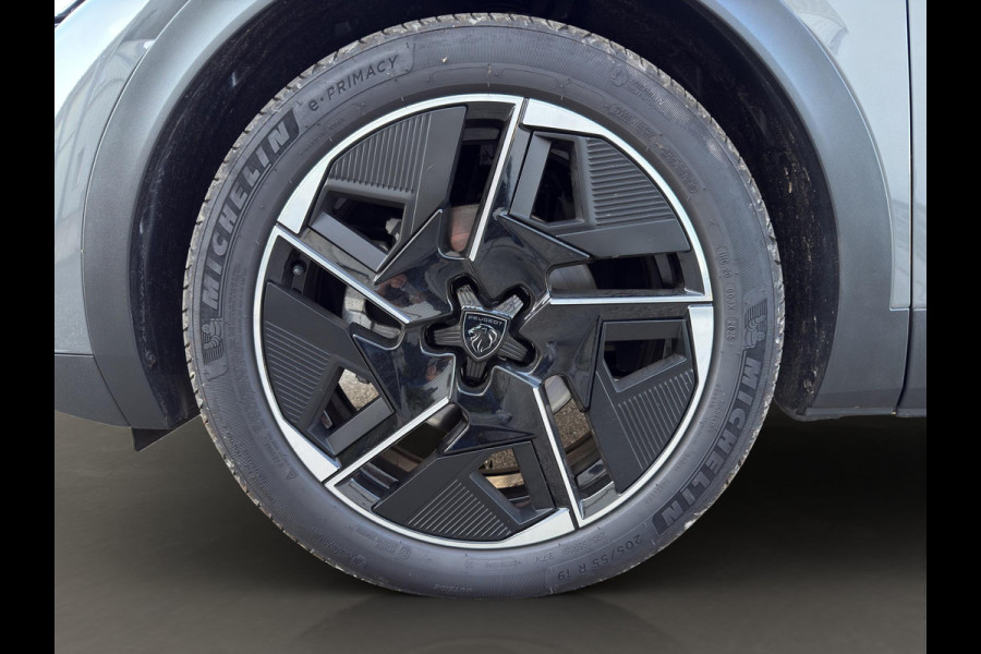 Peugeot 408 1.2 GT Exclusive Hybrid 145 | Pano | Memory | NAPPA | FOCAL | 360° | Massage | Uniek-lage km-stand | Rijklaarprijs!!
