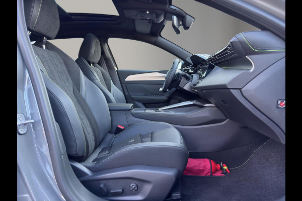 Peugeot 408 1.2 GT Exclusive Hybrid 145 | Pano | Memory | NAPPA | FOCAL | 360° | Massage | Uniek-lage km-stand | Rijklaarprijs!!