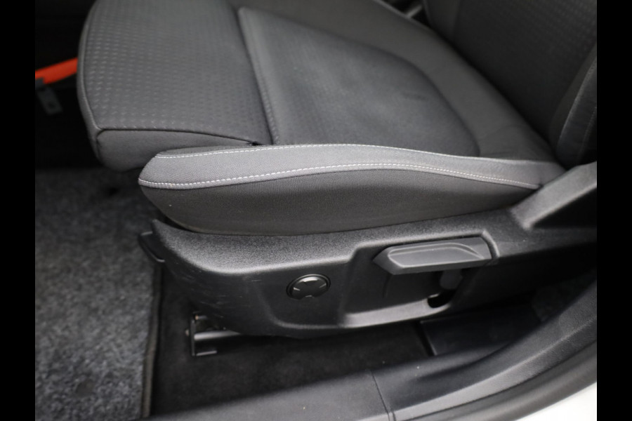 Ford FOCUS Wagon 1.0 EcoBoost Trend Edition Business | Trekhaak wegkl. | Apple Carplay | Navi | Parkeersensoren V&A | Prijs Rijklaar!!
