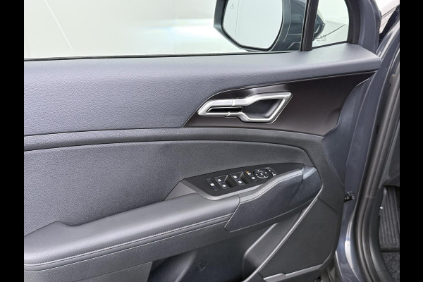 Kia Sportage 1.6 T-GDi Hybrid DynamicLine VAN: 47.690,- VOOR: 41.440,- UW HERFSTVOORDEEL: 6.250,-  PHEV NIEUWE AUTO! | 10jr FABR. GARANTIE KIA | ELECTR. ACHTERKLEP | DODEHOEK CENSOR | ELECTR. STOELEN | STOEL en STUURWIELVERWARMING