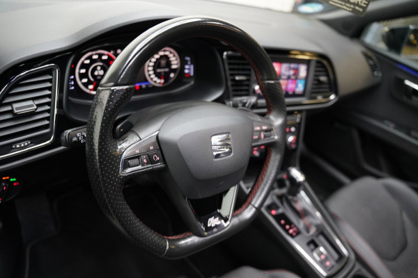 Seat Leon 1.4 EcoTSI FR PANO VIRTUAL SFEER KEYLES CAM ACC