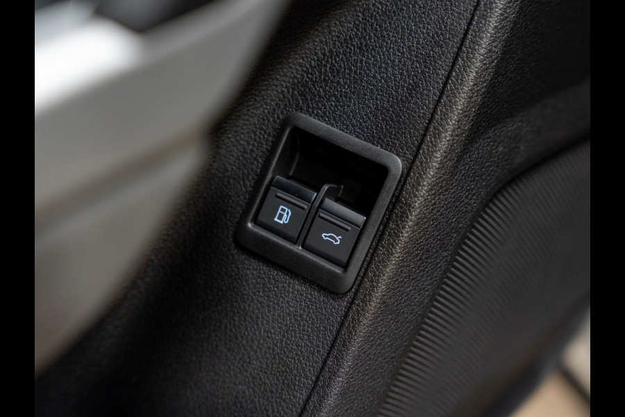 Audi Q3 45 TFSI e edition, Matrix LED, Virtual Cockpit, Apple Carplay, ACC, Clima, PDC, Android Auto, Volledig Onderhoud