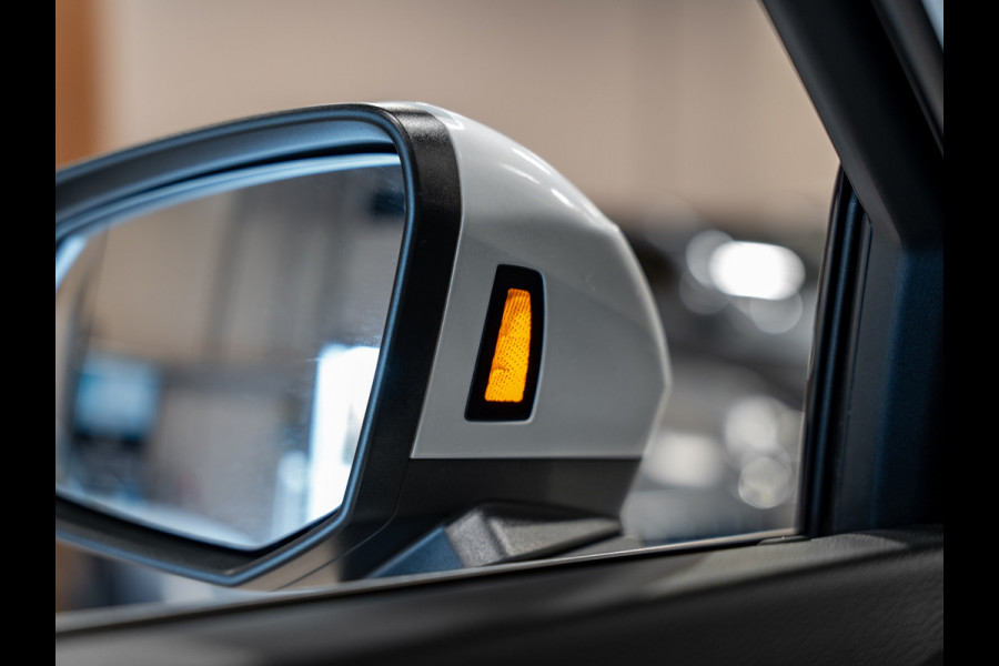 Audi Q3 45 TFSI e edition, Matrix LED, Virtual Cockpit, Apple Carplay, ACC, Clima, PDC, Android Auto, Volledig Onderhoud