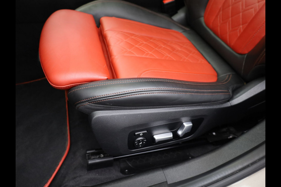 BMW 3-serie 330e High Executive | Schuif/Kanteldak | Head up | Laser Led | Memory | Harman Kardon | Trekhaak | Prijs Rijklaar!!