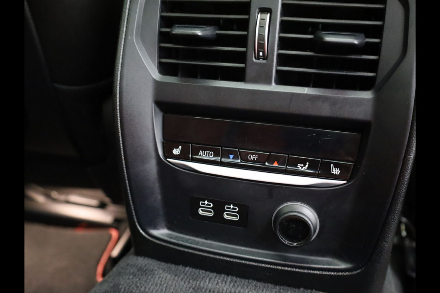 BMW 3-serie 330e High Executive | Schuif/Kanteldak | Head up | Laser Led | Memory | Harman Kardon | Trekhaak | Prijs Rijklaar!!